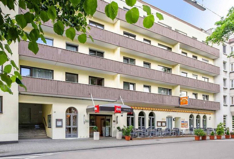 Hotel Ibis Saarbruecken City 3