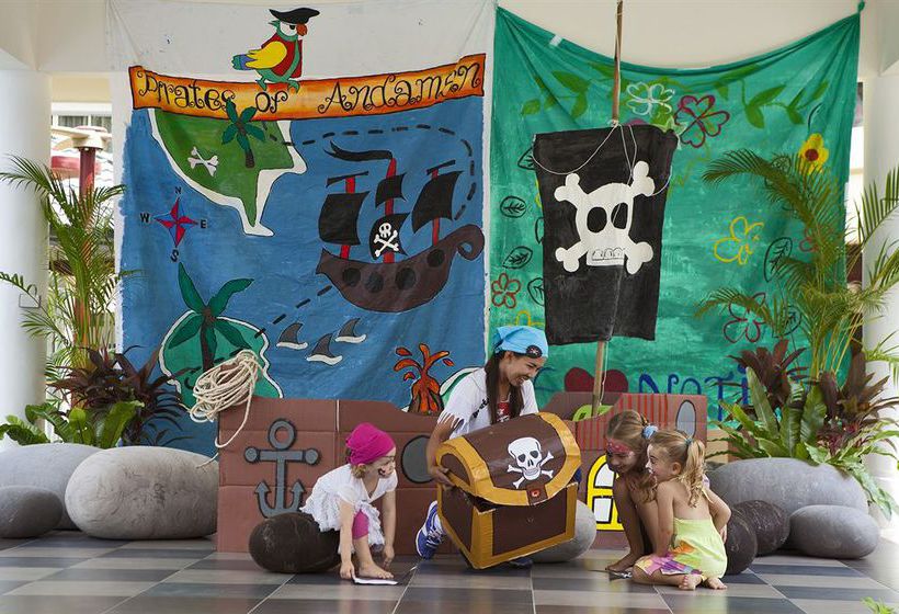 Hotel Angsana Laguna Phuket 5