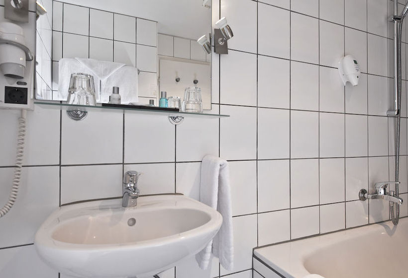 Max Brown Hotel Midtown 1