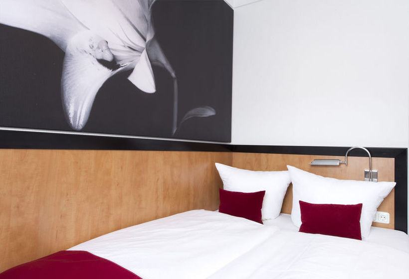 Max Brown Hotel Midtown 10