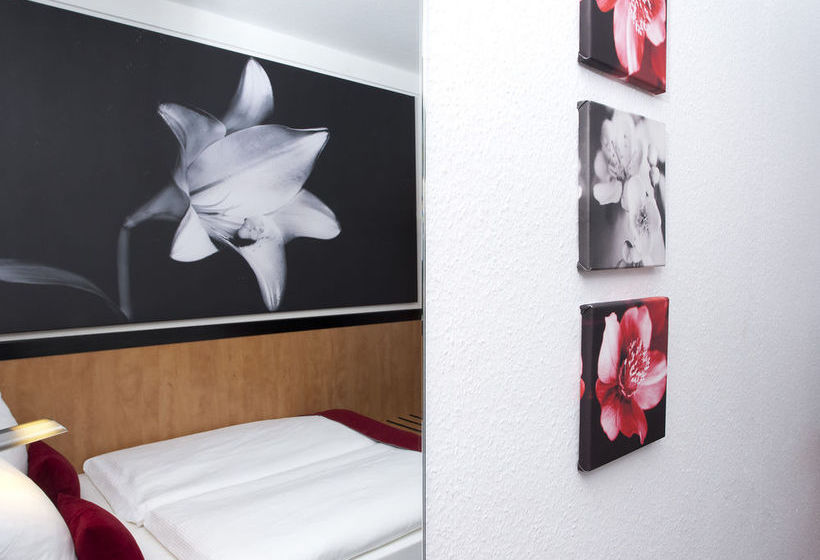 Max Brown Hotel Midtown 11