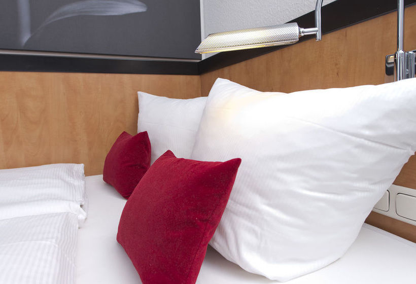 Max Brown Hotel Midtown 13