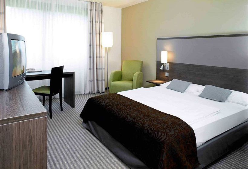 Mercure Hotel Düsseldorf Airport 10