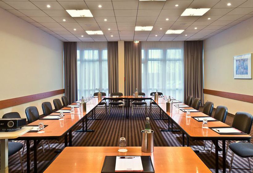 Mercure Hotel Düsseldorf Airport 16