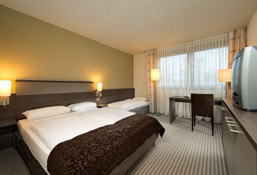 Mercure Hotel Düsseldorf Airport 4