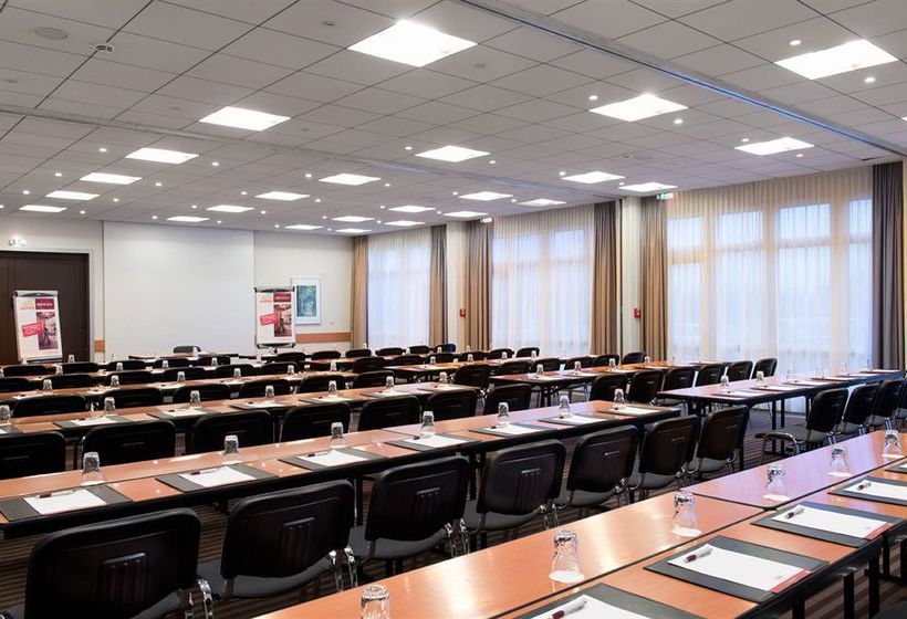 Mercure Hotel Düsseldorf Airport 9