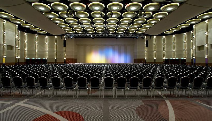 Hotel Crowne Plaza Düsseldorf - Neuss 8