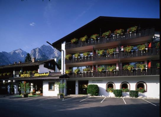 Hotel Alpenhof 8