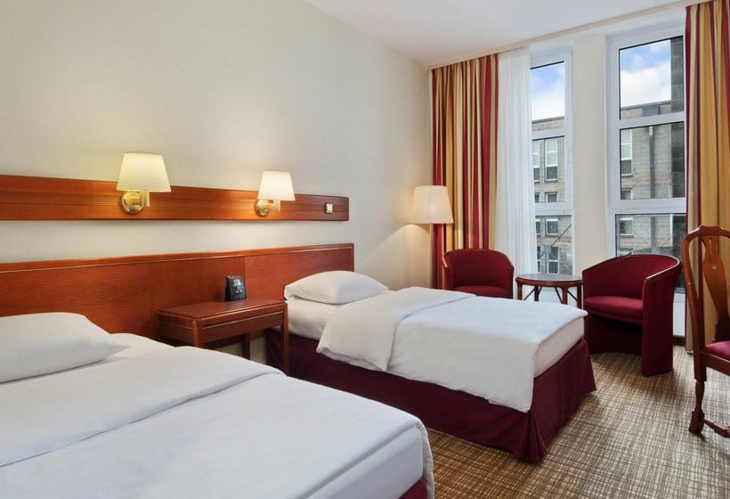 Hotel Hilton Nuremberg 1