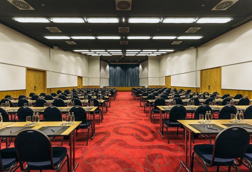 Hotel Hilton Nuremberg 4