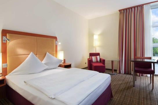 Hotel Hilton Nuremberg 9