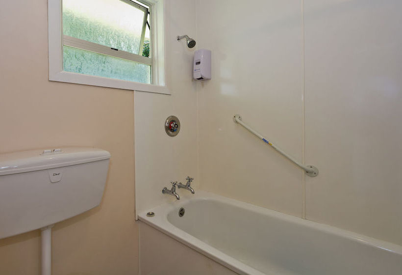 Garden Court Motel 6