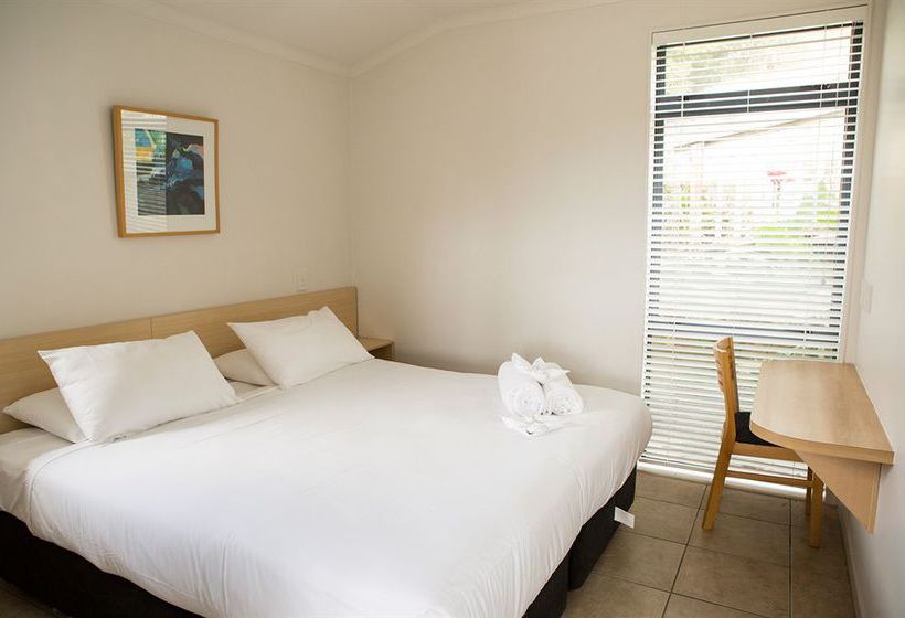 Waiheke Island Resort 5