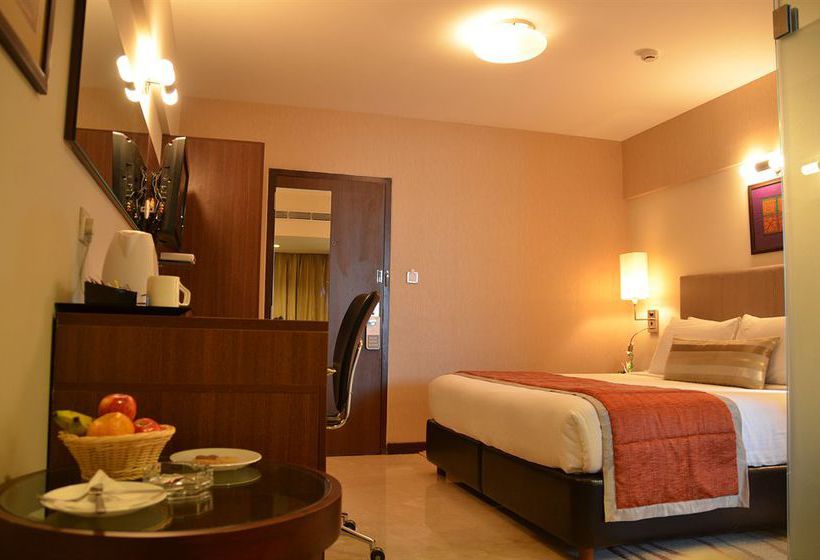 Hotel Grand Mercure Vadodara Surya Palace 2