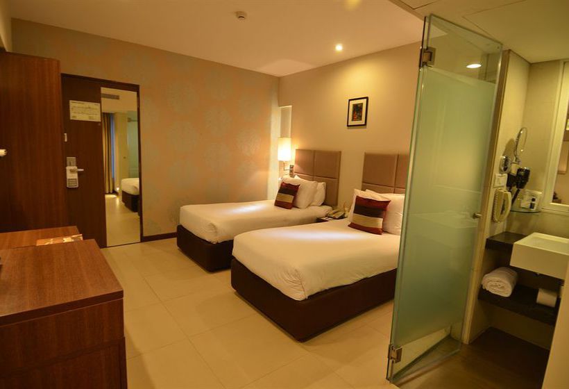 Hotel Grand Mercure Vadodara Surya Palace 4