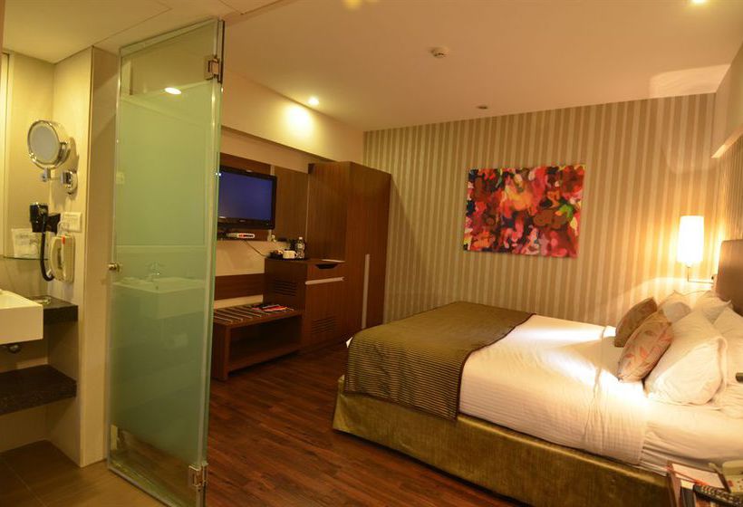 Hotel Grand Mercure Vadodara Surya Palace 8