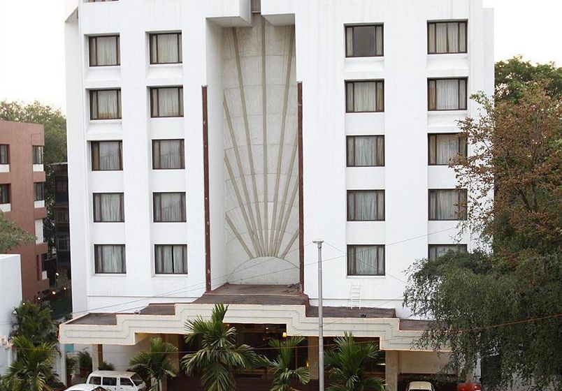 Hotel Sagar Plaza 10