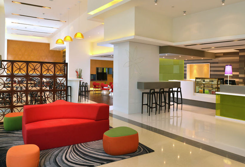 Hotel Holiday Inn Express Ahmedabad Gujarat