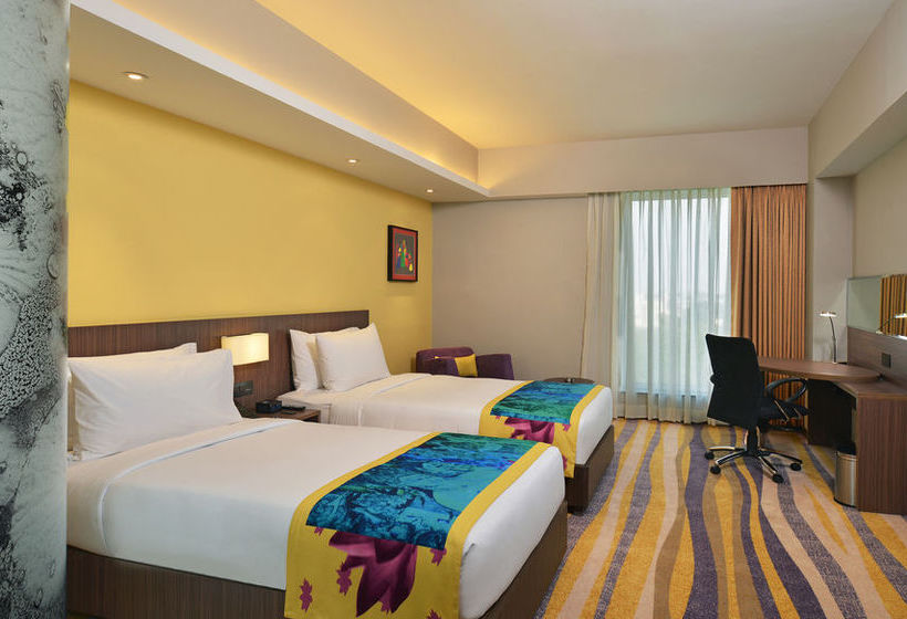 Hotel Holiday Inn Express Ahmedabad 15