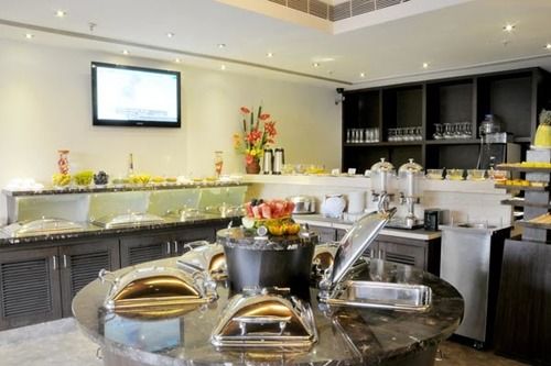 Hotel Quality Inn Bez Krishnaa 1