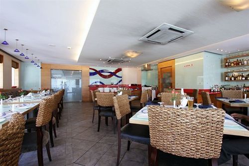 Hotel Ashraya International 4