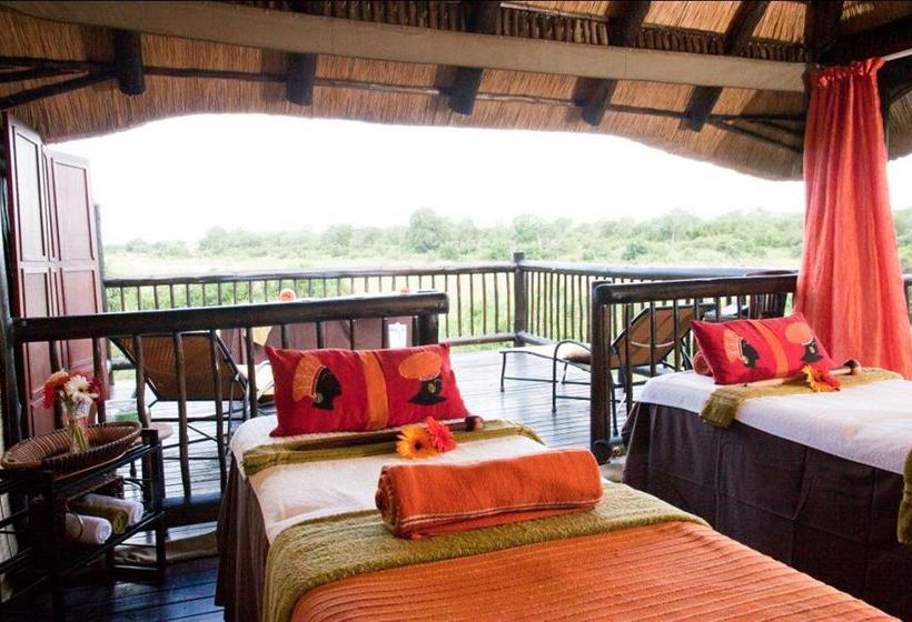 Protea Hotel Kruger Gate 6