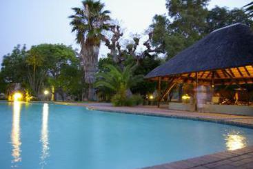 Hotel Matumi Game Lodge 7