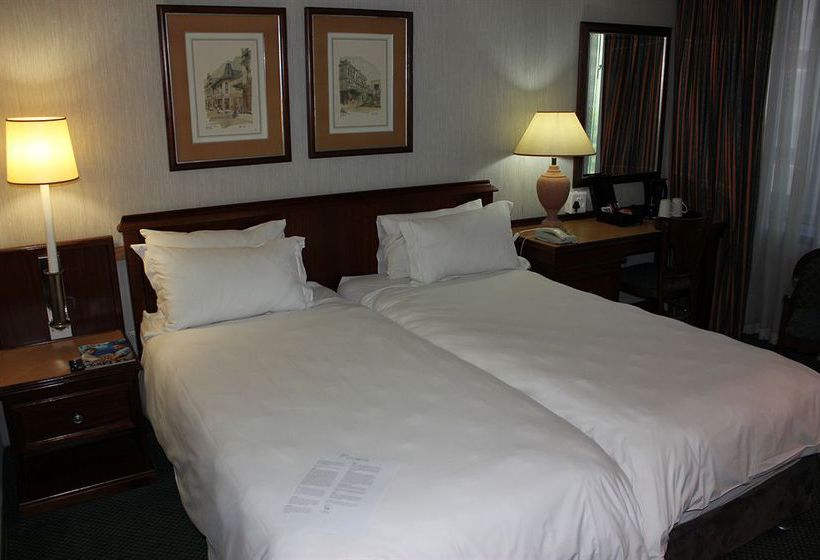 Hotel on St. Georges 14