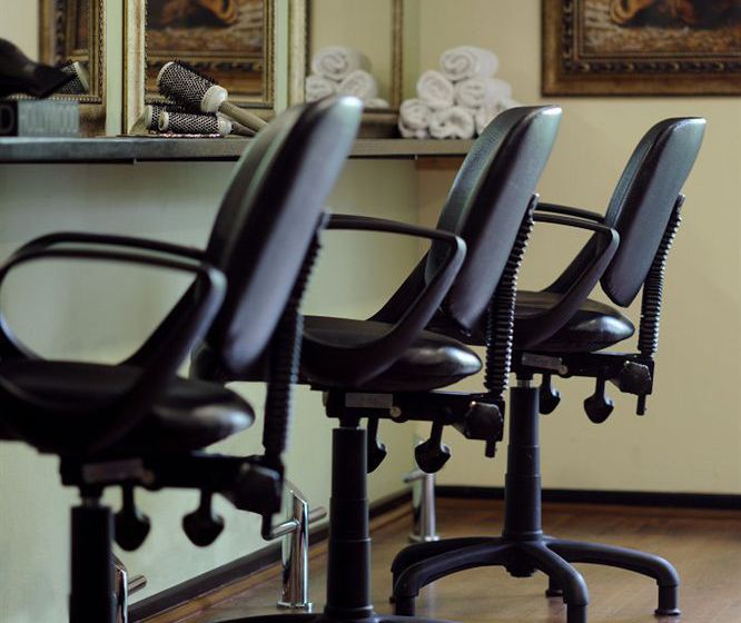 Hotel NH The Lord Charles 8