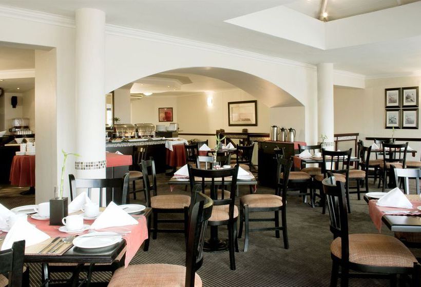 Hotel Bantry Bay Luxury Suites 2