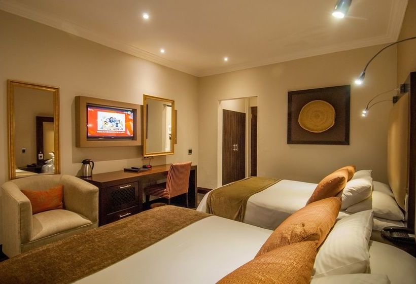 Graham Protea Hotel 14