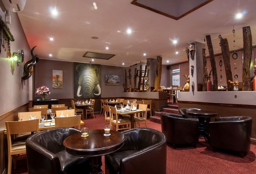 Graham Protea Hotel 18