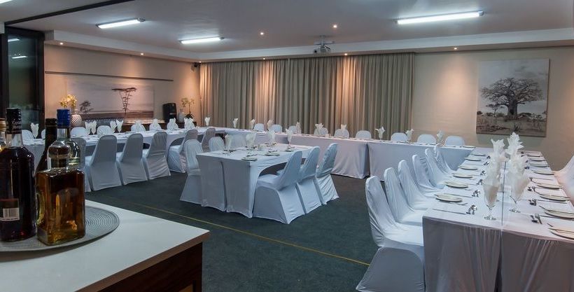 Graham Protea Hotel 20