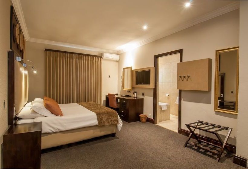 Graham Protea Hotel 9