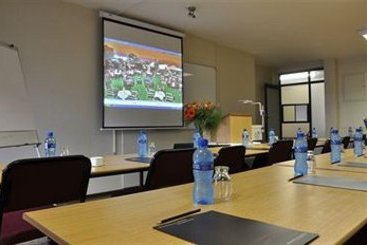 Hotel The Stanville Inn 15