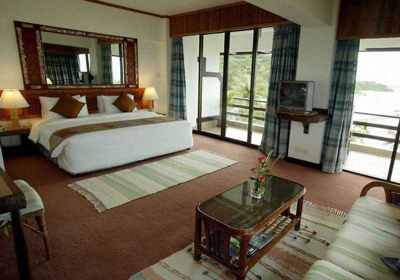 Rayong Resort Beach & Spa 13