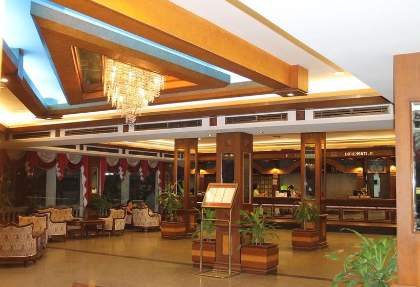 Caesar Palace Hotel 16