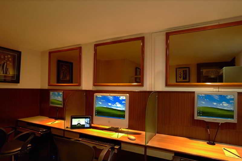 The Emerald Hotel & Executive Apartments 10