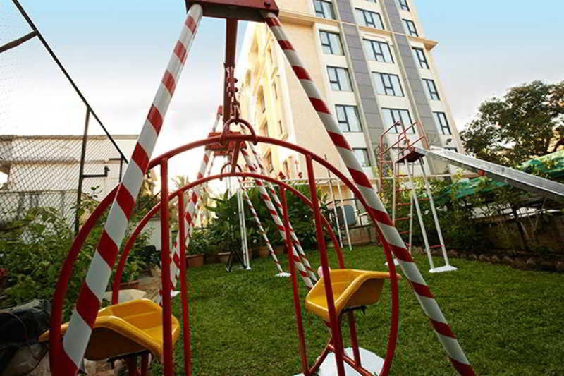 The Emerald Hotel & Executive Apartments 11