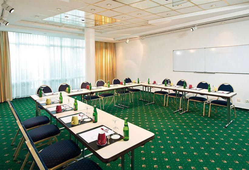 Hotel Leonardo Aachen 8