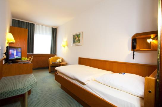 Inter Europe Hotel Norderstedter Hof 10