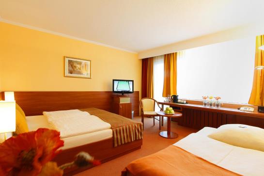 Inter Europe Hotel Norderstedter Hof 13