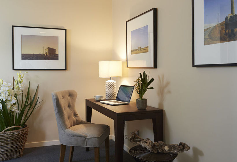 Hotel Raetihi Lodge 17