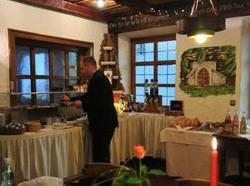 Flair Hotel Goldflair am Rathaus 4