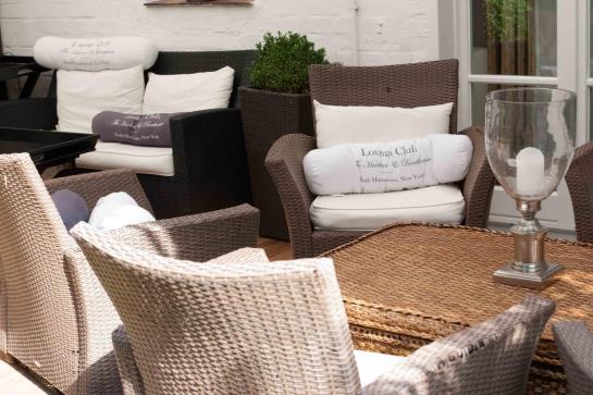 Hotel Ashley's Garden 17