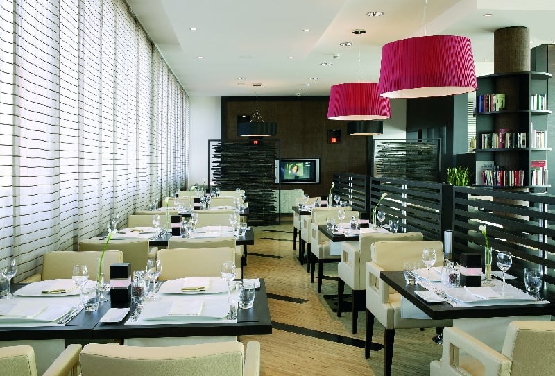 Hotel NH Stuttgart Airport 20