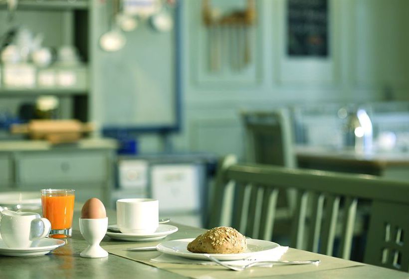 Hotel NH Berlin City Ost 16