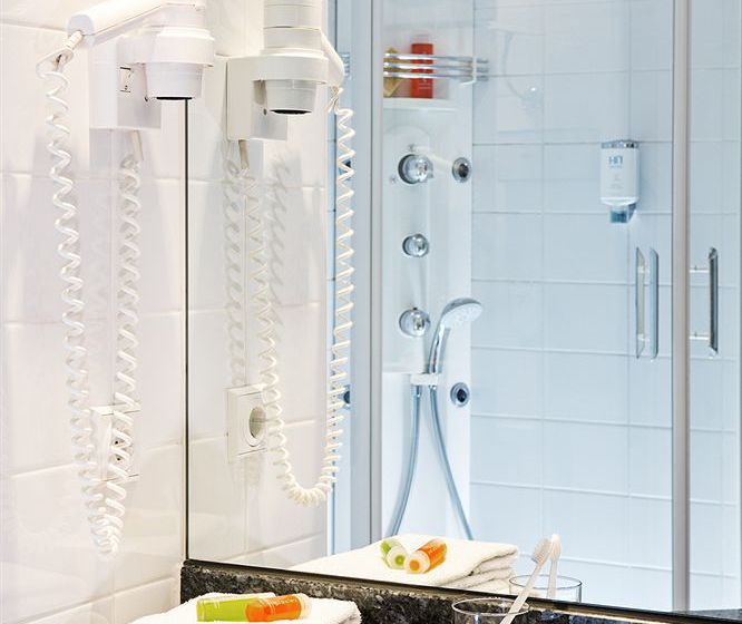 Hotel NH Berlin City Ost 19