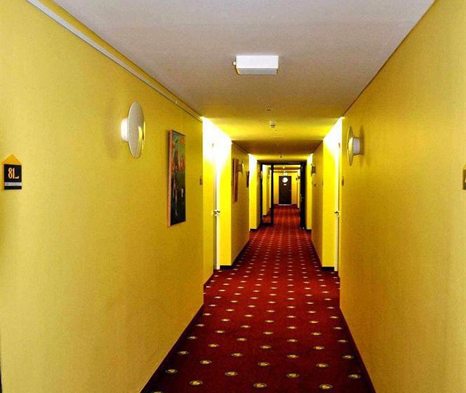 Golden Leaf Hotel Frankfurt 10