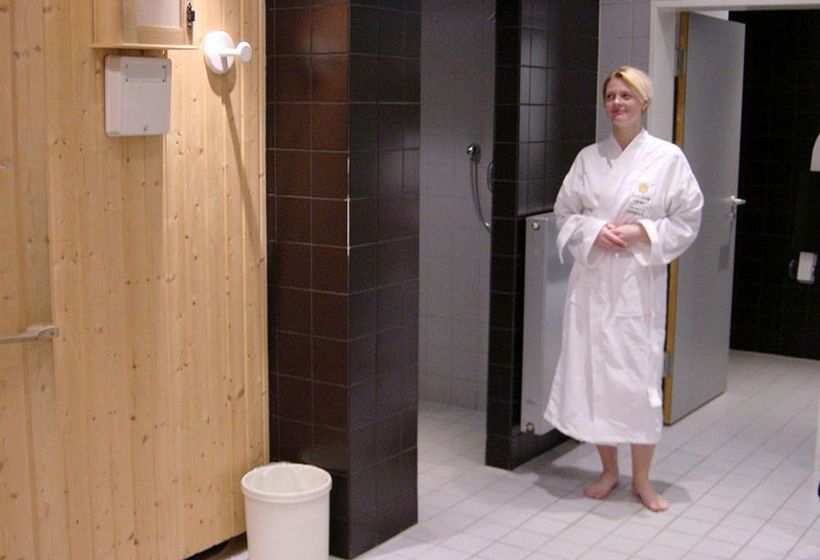 Golden Leaf Hotel Frankfurt 12